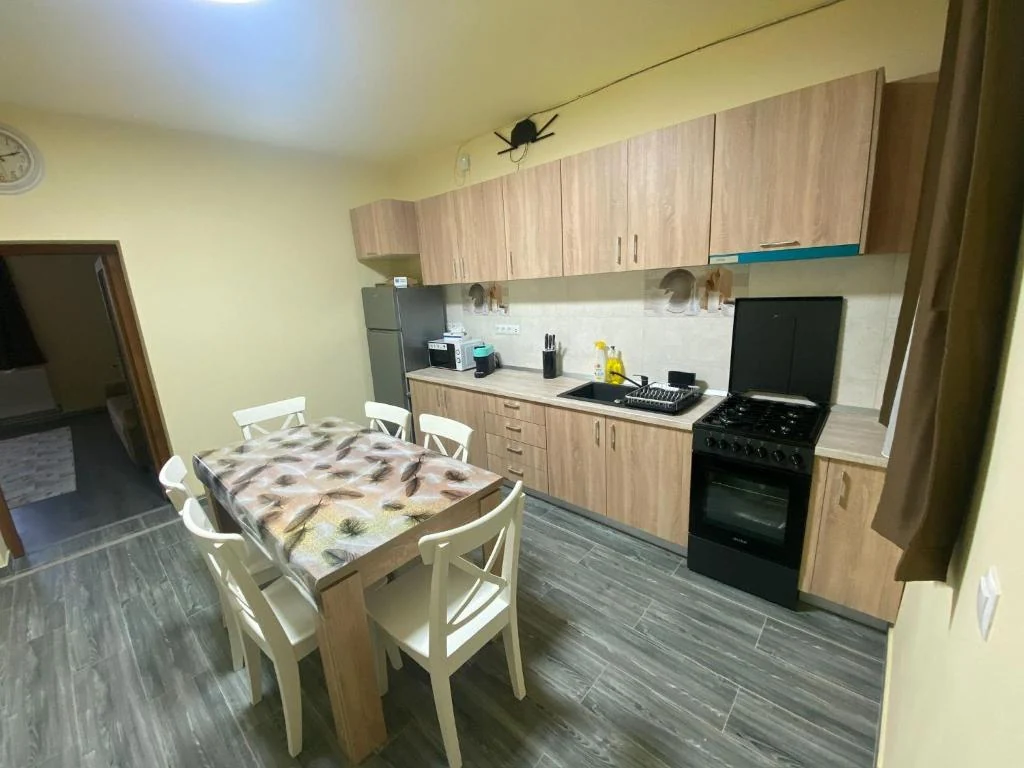 Bucătăria și locul de luat masa — Deluxe de 70 m²